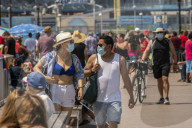 NEWS - Coronavirus: Strandleben auf Coney Island, New York