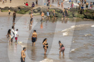 NEWS - Coronavirus: Strandleben auf Coney Island, New York