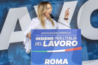 NEWS - Italien:  Politische Kundgebung "Gemeinsam für die Arbeit Italiens" in Rom