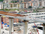 NEWS -  Baustelle der neuen Autobahnbrücke in Genua