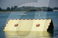 NEWS - Test der neuen Schleusentore für Venedig