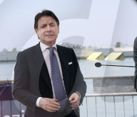 NEWS - Test der neuen Schleusentore für Venedig