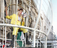 Julian Assange: Dame Vivienne Westwood leads protest