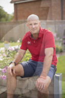 ‘It’s important to live without bitterness’: Andrew Strauss on the death of his wife Ruth. Non-smoking lung cancers are mysteriously on the rise – and Ruth Strauss died of the disease in 2018. Her husband discusses his campaign for more research an