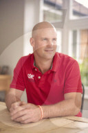‘It’s important to live without bitterness’: Andrew Strauss on the death of his wife Ruth. Non-smoking lung cancers are mysteriously on the rise – and Ruth Strauss died of the disease in 2018. Her husband discusses his campaign for more research an
