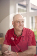 ‘It’s important to live without bitterness’: Andrew Strauss on the death of his wife Ruth. Non-smoking lung cancers are mysteriously on the rise – and Ruth Strauss died of the disease in 2018. Her husband discusses his campaign for more research an