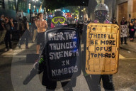 NEWS - BLM: Auseinandersetzungen zwischen Demonstranten und Bundespolizei in Portland, USA