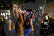 NEWS - BLM: Auseinandersetzungen zwischen Demonstranten und Bundespolizei in Portland, USA