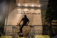 NEWS - BLM: Auseinandersetzungen zwischen Demonstranten und Bundespolizei in Portland, USA