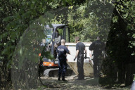NEWS - Vermisstenfall Maddie McCann: Durchsuchung und Grabung in einem Kleingarten in Zusammenhang in Seelze 