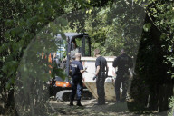 NEWS - Vermisstenfall Maddie McCann: Durchsuchung und Grabung in einem Kleingarten in Zusammenhang in Seelze 