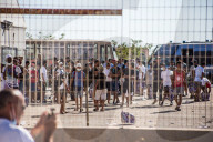 NEWS - Porto Empedocle, Sizilien: Ausbrüchen von Migranten aus Quarantänelagern 