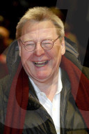 PEOPLE - Britischer Filmregisseur Alan Parker ist tot (Archiv)