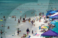 NEWS - Coronavirus: Navarre Beach in Florida