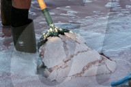 REPORTAGE - Heimat des Fleur de Sel:  Die Salzbauern von Aigues-Mortes