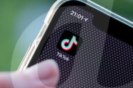 NEWS - Der chinesischen Video-App TikTok droht in den USA ein Verbot