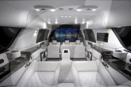 PEOPLE - Sylvester Stallones Super-Luxus-SUV steht zum Verkauf