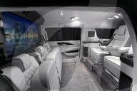 PEOPLE - Sylvester Stallones Super-Luxus-SUV steht zum Verkauf