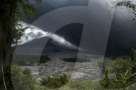 NEWS - Ausbruch des Sinabung-Vulkan in Indonesien
