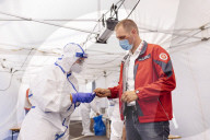 NEWS - Coronavirus: Coronatests am Flughafen Köln-Bonn