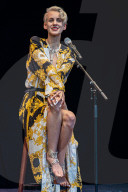 PEOPLE - Lisa Eckhart live mit ihrem Soloprogramm 'Die Vorteile des Lasters' in Dresden