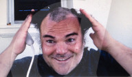 PEOPLE - Jack Black rasiert sich kahl