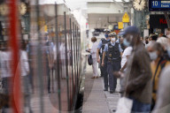 NEWS - Coronavirus: Kontrolle der Einhaltung der Maskenpflicht in Bus und Bahn in Deutschland