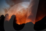 NEWS - Brand in einer Recycling-Anlage in Richmond, Kanada