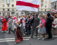 NEWS - Belarus: Frauenkundgebung der Opposition in Minsk