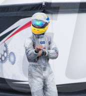 ROYALS - Prinz Carl Philip von Schweden nimmt bei starkem Regen am Kart-Rennen im GTR-Motorpark in Eskilstuna, Schweden, teil