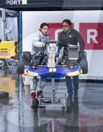 ROYALS - Prinz Carl Philip von Schweden nimmt bei starkem Regen am Kart-Rennen im GTR-Motorpark in Eskilstuna, Schweden, teil