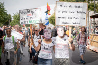 NEWS - Coronavirus: Proteste gegen Coronavirus-Massnahmen in Berlin