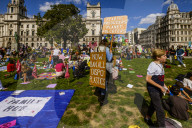 Climate change activists from the Extinction Rebellion start a couple of weeks actions around the Houses of Parliament. They block and occupy roads around the Parliament. They are asking the MPs to back The Climate and Ecological Emergency Bill (CEE Bill)