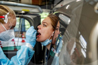 NEWS - Coronavirus: Testzentrum im niederländischen Schiedam