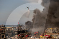 NEWS -  Beirut: Grossbrand im Hafen Wochen nach der Explosion