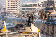 NEWS -  Beirut: Grossbrand im Hafen Wochen nach der Explosion