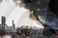 NEWS - Grossbrand im Hafen von Beirut