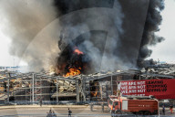 NEWS - Grossbrand im Hafen von Beirut