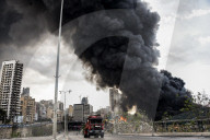 NEWS - Grossbrand im Hafen von Beirut