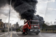 NEWS - Grossbrand im Hafen von Beirut