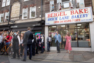 ROYALS - Prinz William und Catherine backen Brot London Bridge Jobcenter