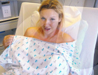 FEATURE -  Nach fünf Operationen: Die Brüste von  Leia Parker gehören zu den grössten in Grossbritannien