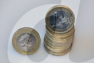 NEWS - Britisches Pfund, US-Dollar, Euro, Schweizer Franken (Symbolbilder)