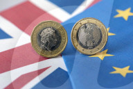 NEWS - Britisches Pfund, US-Dollar, Euro, Schweizer Franken (Symbolbilder)