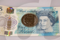 NEWS - Britisches Pfund, US-Dollar, Euro, Schweizer Franken (Symbolbilder)