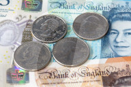 NEWS - Britisches Pfund, US-Dollar, Euro, Schweizer Franken (Symbolbilder)