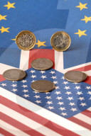 NEWS - Britisches Pfund, US-Dollar, Euro, Schweizer Franken (Symbolbilder)