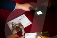 NEWS -  Frankreich führt GPS-Tracker ein um Opfer von häuslicher Gewalt zu schützen