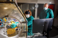 UK scientists begin study of how long Covid can survive in the air. Researchers will test length of time virus stays infectious in different climatic conditions