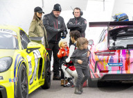 ROYALS -  Prinzessin Sofia jubelt Ehemann Prinz Carl Philip mit Kindern beim Autorennen zu